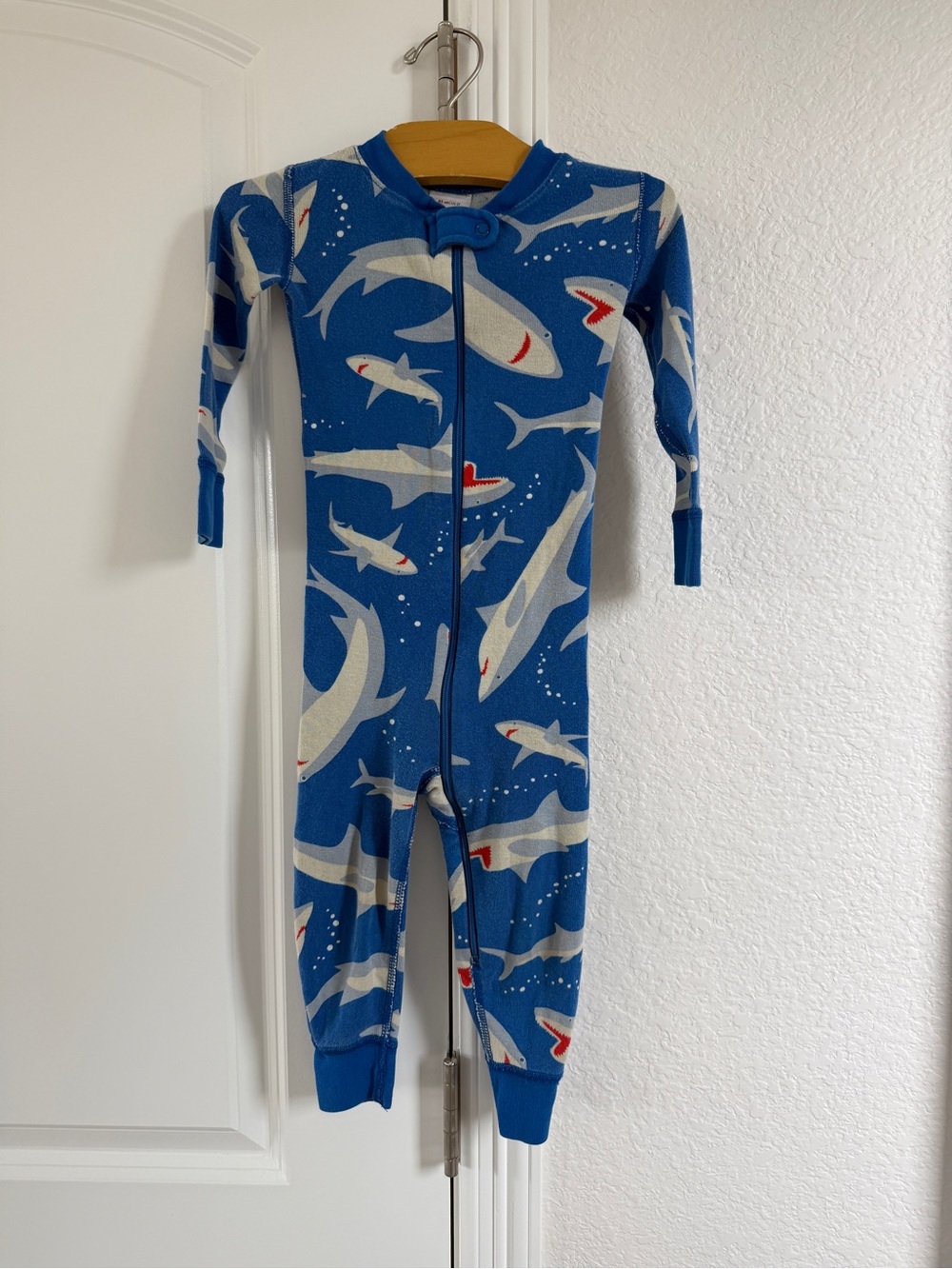 Hanna Andersson sleeper sharks 2T